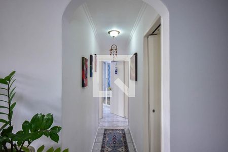 Corredor de apartamento para alugar com 3 quartos, 72m² em Campo Limpo, São Paulo