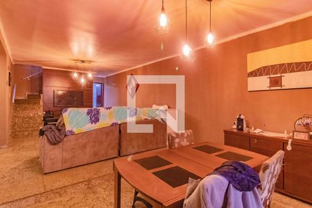 Sala de casa para alugar com 3 quartos, 230m² em Campo Belo, São Paulo