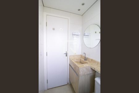 Banheiro de apartamento para alugar com 2 quartos, 46m² em Jardim Guaruja, Sorocaba