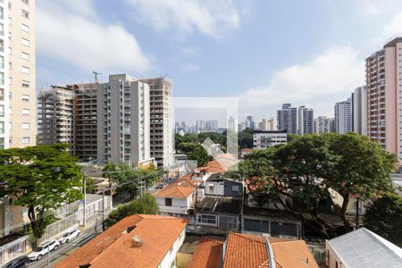 Vista de apartamento à venda com 2 quartos, 78m² em Vila Olímpia, São Paulo