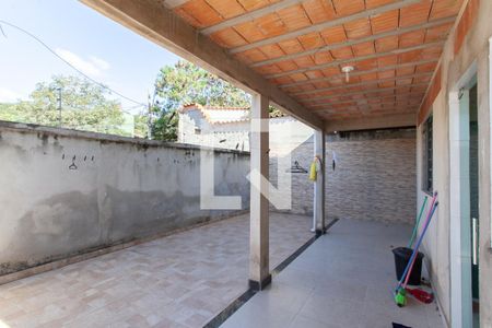 Quintal de casa à venda com 4 quartos, 170m² em Jaqueline, Belo Horizonte