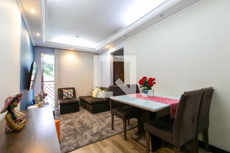 Sala de apartamento à venda com 2 quartos, 48m² em Vila Carmosina, São Paulo