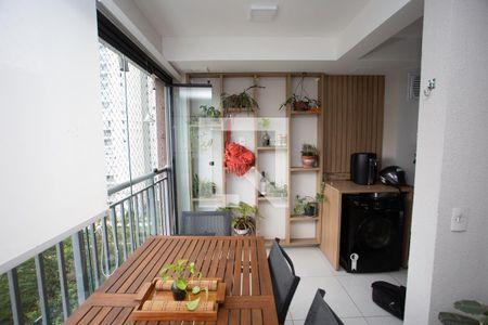 Varanda de apartamento para alugar com 2 quartos, 63m² em Vila Andrade, São Paulo