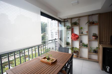Varanda de apartamento para alugar com 2 quartos, 63m² em Vila Andrade, São Paulo