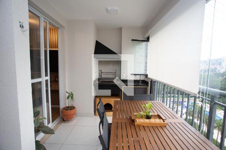 Varanda de apartamento para alugar com 2 quartos, 63m² em Vila Andrade, São Paulo