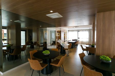 Apartamento para alugar com 63m², 2 quartos e 1 vagaÁrea comum - Salão de festas