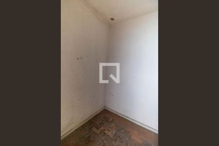 Quarto de Serviço de apartamento à venda com 2 quartos, 70m² em Fátima, Niterói