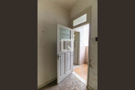 Quarto de Serviço de apartamento à venda com 2 quartos, 70m² em Fátima, Niterói