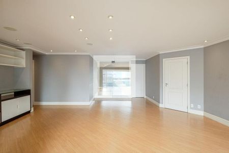 Apartamento à venda com 3 quartos, 124m² em Vila Olímpia, São Paulo