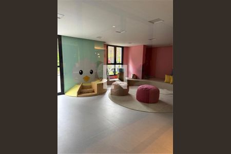 Apartamento à venda com 2 quartos, 55m² em Vila Anastácio, São Paulo