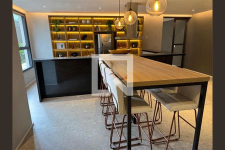 Apartamento à venda com 2 quartos, 55m² em Vila Anastácio, São Paulo