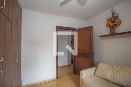 Quarto 1 de casa à venda com 5 quartos, 350m² em Ipanema, Porto Alegre