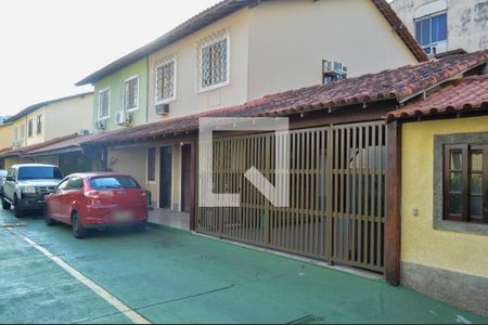 Fachada de casa de condomínio à venda com 4 quartos, 120m² em Pechincha, Rio de Janeiro