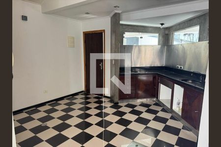 Casa para alugar com 2 quartos, 220m² em Sumarezinho, São Paulo