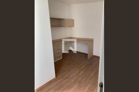 Casa à venda com 3 quartos, 100m² em Vila Curuçá, Santo André