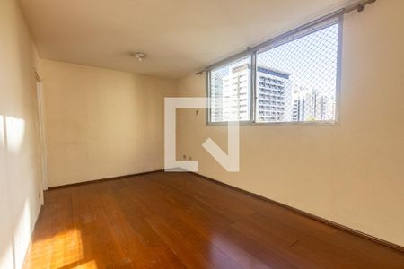 Sala de apartamento à venda com 2 quartos, 84m² em Moema, São Paulo