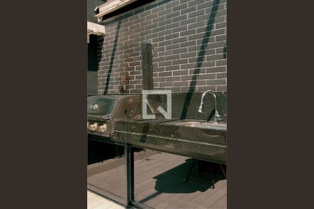 Casa à venda com 3 quartos, 208m² em Jardim Avelino, São Paulo