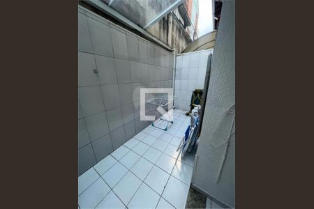 Casa à venda com 3 quartos, 127m² em Vila Adelaide Perella, Guarulhos