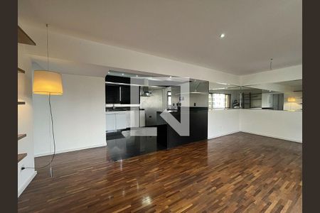 Apartamento à venda com 3 quartos, 234m² em Vila Suzana, São Paulo