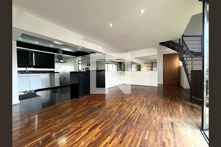 Apartamento à venda com 3 quartos, 234m² em Vila Suzana, São Paulo