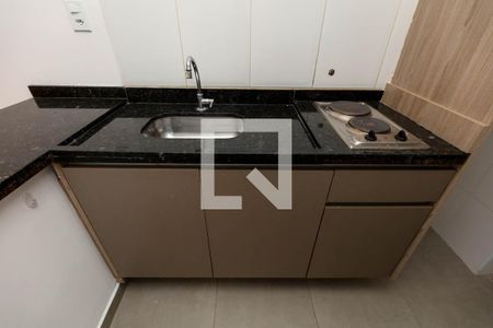 Cozinha de apartamento para alugar com 1 quarto, 40m² em Vila Buarque, São Paulo