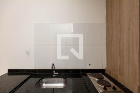 Cozinha de apartamento para alugar com 1 quarto, 40m² em Vila Buarque, São Paulo