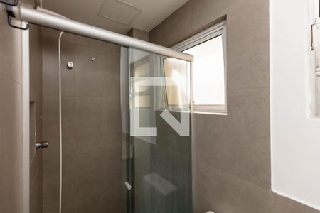 Banheiro de apartamento à venda com 1 quarto, 40m² em Vila Buarque, São Paulo