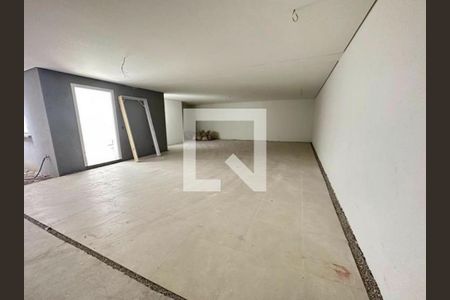 Casa à venda com 4 quartos, 450m² em Campo Belo, São Paulo