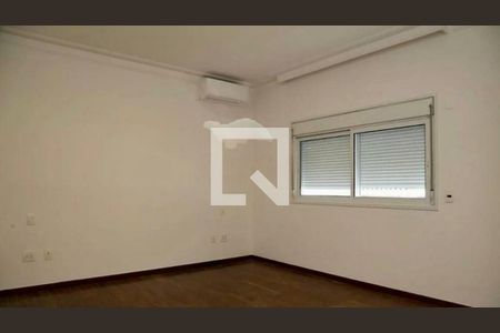 Casa à venda com 4 quartos, 350m² em Super Quadra Morumbi, São Paulo