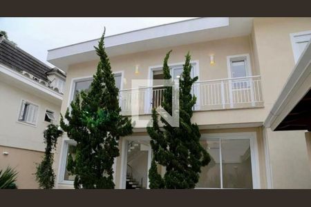 Casa à venda com 4 quartos, 350m² em Super Quadra Morumbi, São Paulo