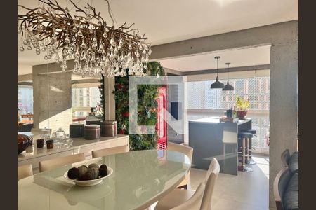 Apartamento à venda com 4 quartos, 201m² em Jardim Fonte do Morumbi, São Paulo