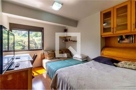 Apartamento à venda com 4 quartos, 233m² em Vila Suzana, São Paulo