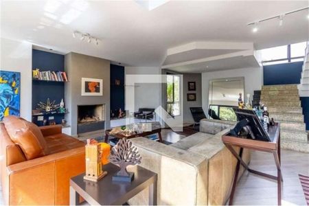 Apartamento à venda com 4 quartos, 233m² em Vila Suzana, São Paulo