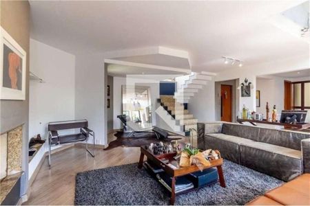 Apartamento à venda com 4 quartos, 233m² em Vila Suzana, São Paulo