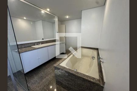 Apartamento à venda com 4 quartos, 393m² em Vila Suzana, São Paulo