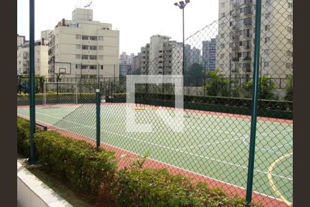 Apartamento à venda com 3 quartos, 240m² em Vila Suzana, São Paulo