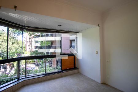 Sala 2 de apartamento para alugar com 2 quartos, 165m² em Vila Suzana, São Paulo