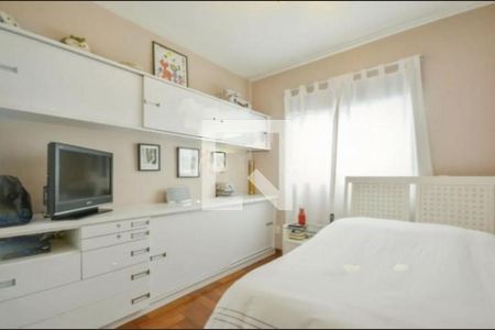 Apartamento para alugar com 4 quartos, 226m² em Vila Suzana, São Paulo