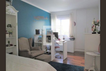 Casa à venda com 4 quartos, 300m² em Jardim Colombo, São Paulo