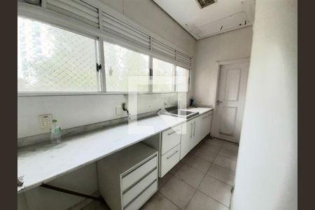 Apartamento para alugar com 3 quartos, 300m² em Morumbi, São Paulo