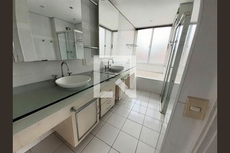 Apartamento para alugar com 3 quartos, 300m² em Morumbi, São Paulo