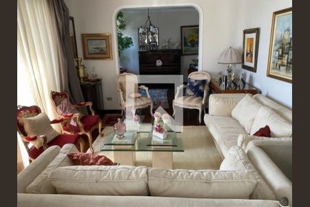 Apartamento à venda com 4 quartos, 210m² em Vila Suzana, São Paulo