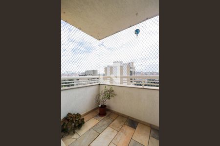 Sacada/Sala de apartamento à venda com 2 quartos, 57m² em Paraíso do Morumbi, São Paulo