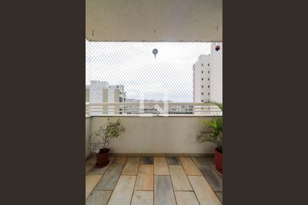 Sacada/Sala de apartamento à venda com 2 quartos, 57m² em Paraíso do Morumbi, São Paulo