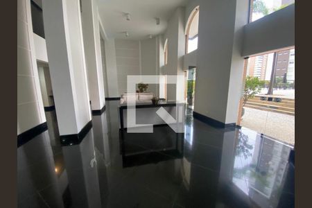 Apartamento para alugar com 3 quartos, 250m² em Vila Suzana, São Paulo