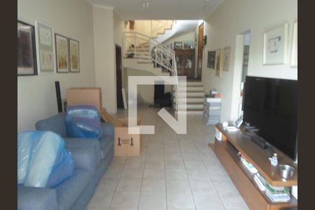 Casa à venda com 4 quartos, 300m² em Morumbi, São Paulo