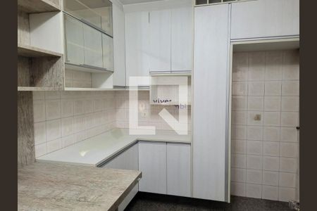 Apartamento à venda com 3 quartos, 180m² em Vila Suzana, São Paulo
