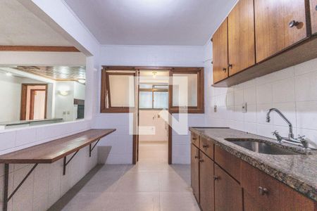 Cozinha de apartamento à venda com 2 quartos, 101m² em Bela Vista, Porto Alegre