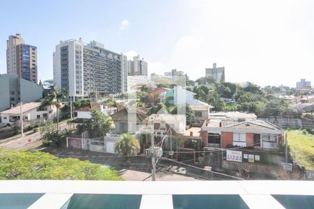 Vista Sala de apartamento à venda com 2 quartos, 89m² em Jardim do Salso, Porto Alegre