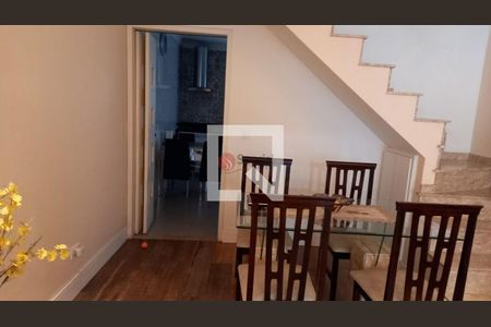 Casa à venda com 2 quartos, 96m² em Vila Carrão, São Paulo